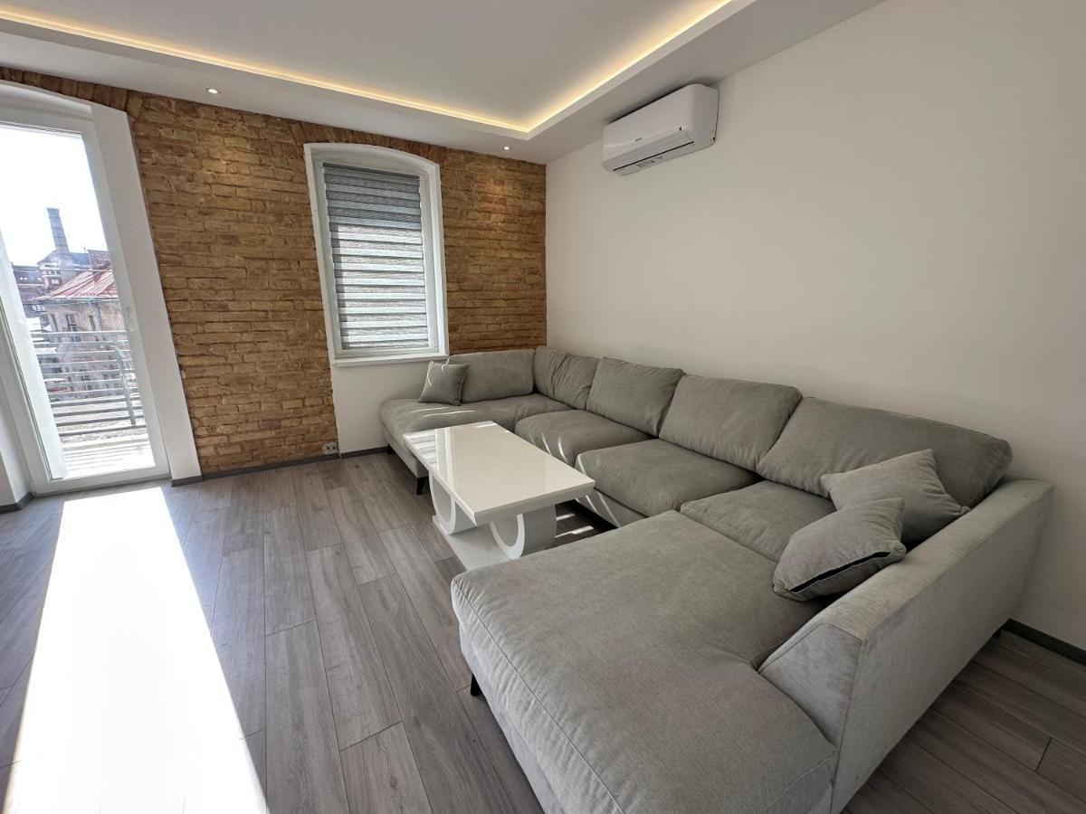 Davud Apartment